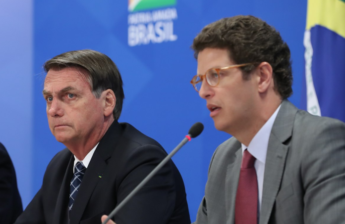 Brasils president Jair Bolsonaro (t.v.) og miljøminister Ricardo Salles. Foto: Marcos Corrêa / PR / Palácio do Planalto / Wikimedia Commons / Creative Commons Attribution 2.0 Generic