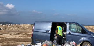 På Lesvos er leirbeboere aktivt med i arbeidet til Dråpen i Havet