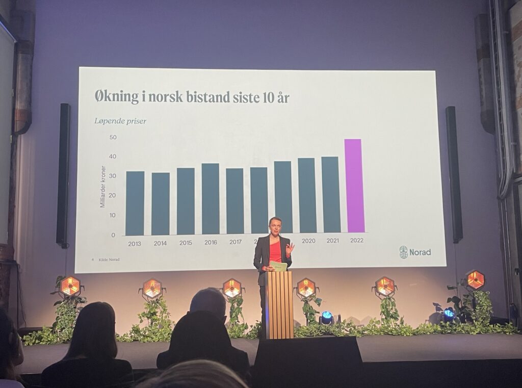 På bildet ser vi Norads statistikksjef 
Katrine Heggedal. 