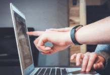 KI: Verdens kvinner og jenter rammes hardt av digitale overgrep