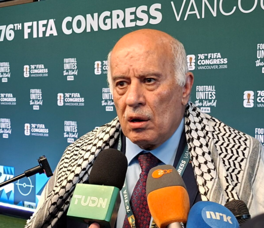 Palestinas fotballpresident: – Hvordan kan jeg håndhilse eller ta et bilde med en slik mann?